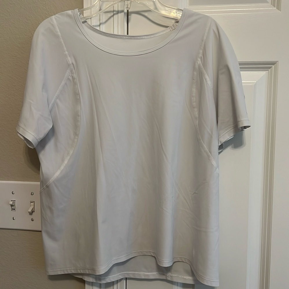 lululemon running/workout top